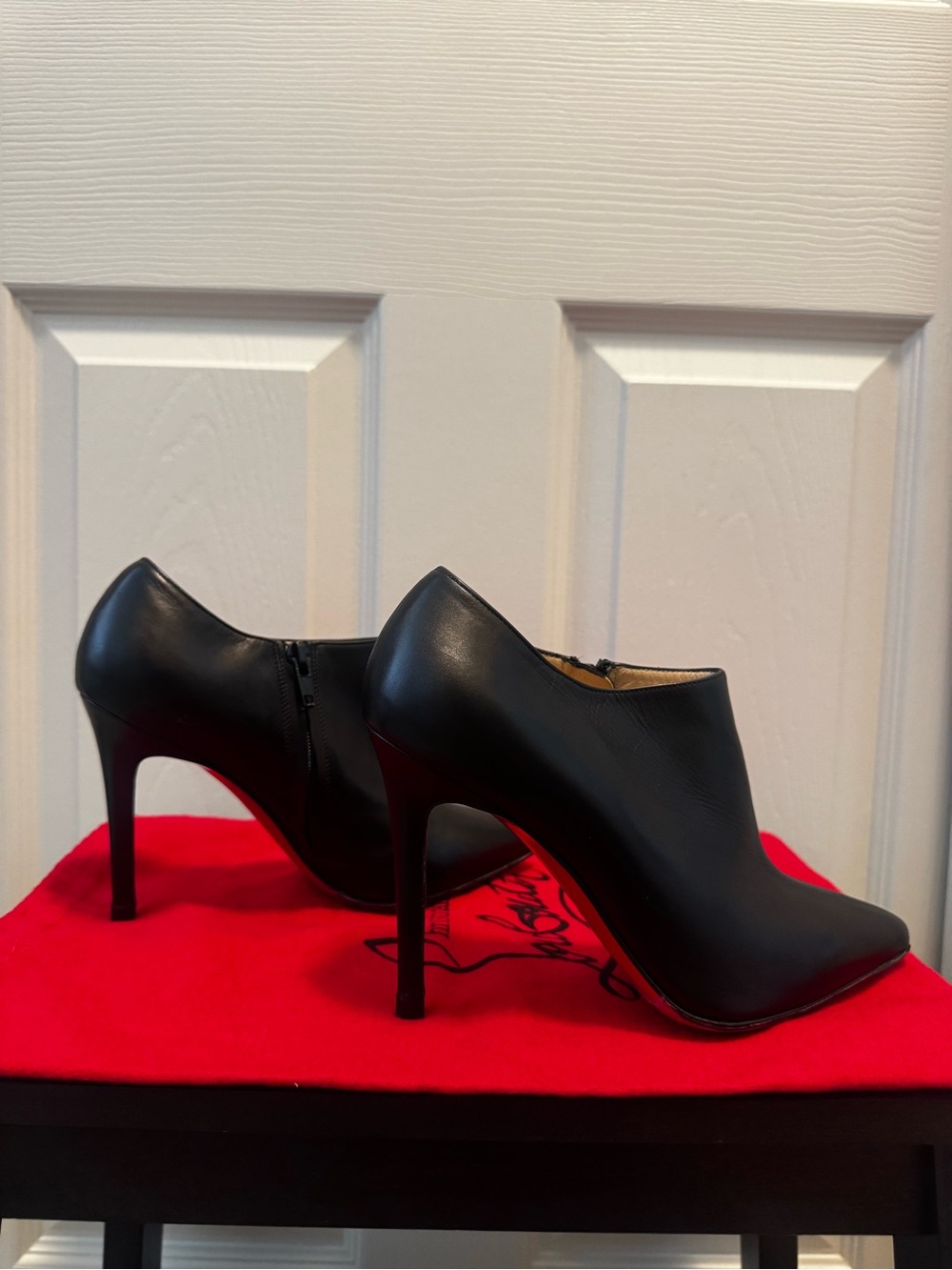Christian Louboutin Dahlia ankle Booties - size 5.5